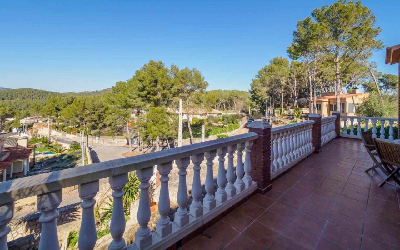 Mas Mestre con una capacidad de 6 a 8 huéspedes cerca de Sitges Olivella Esterno foto