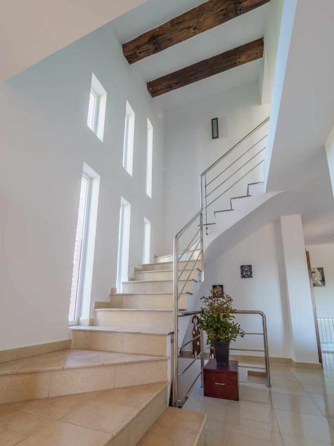 Mas Mestre con una capacidad de 6 a 8 huéspedes cerca de Sitges Olivella Esterno foto