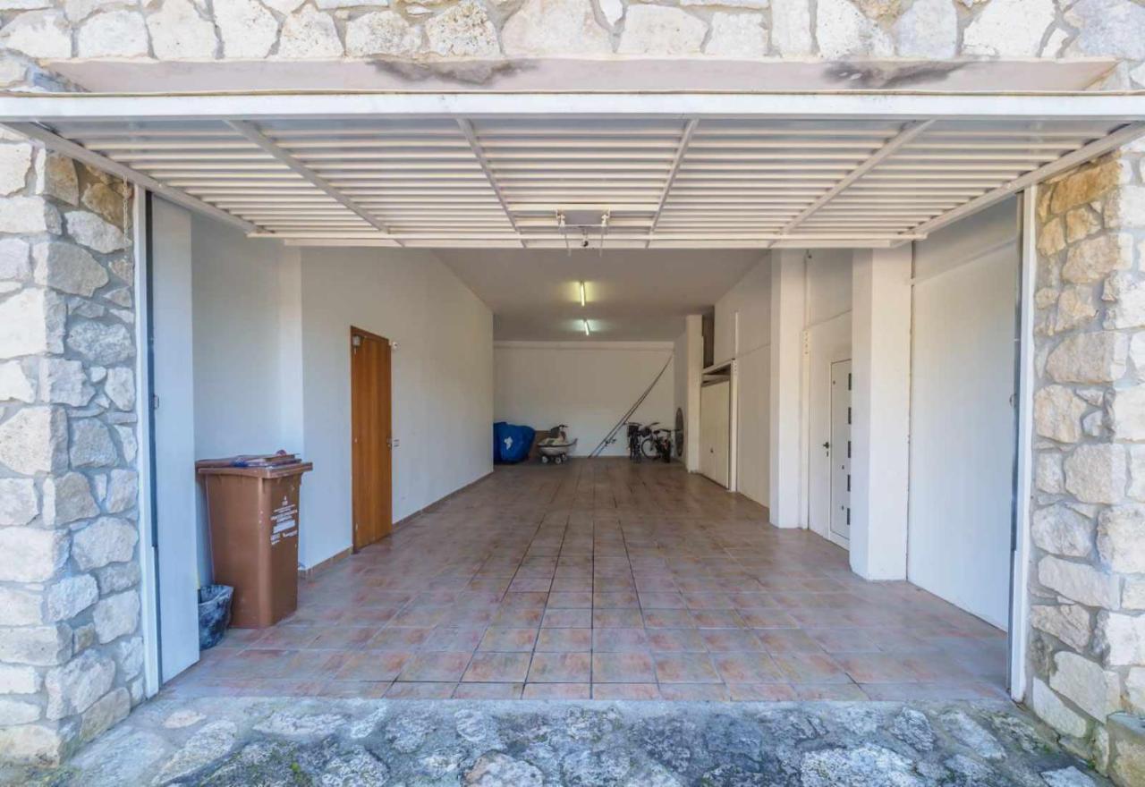 Mas Mestre con una capacidad de 6 a 8 huéspedes cerca de Sitges Olivella Esterno foto