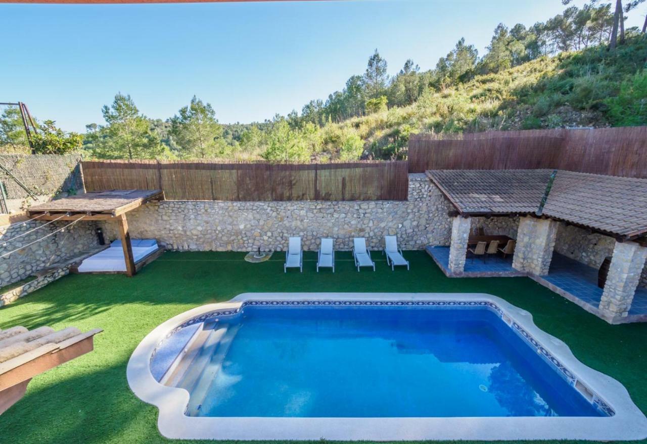 Mas Mestre con una capacidad de 6 a 8 huéspedes cerca de Sitges Olivella Esterno foto